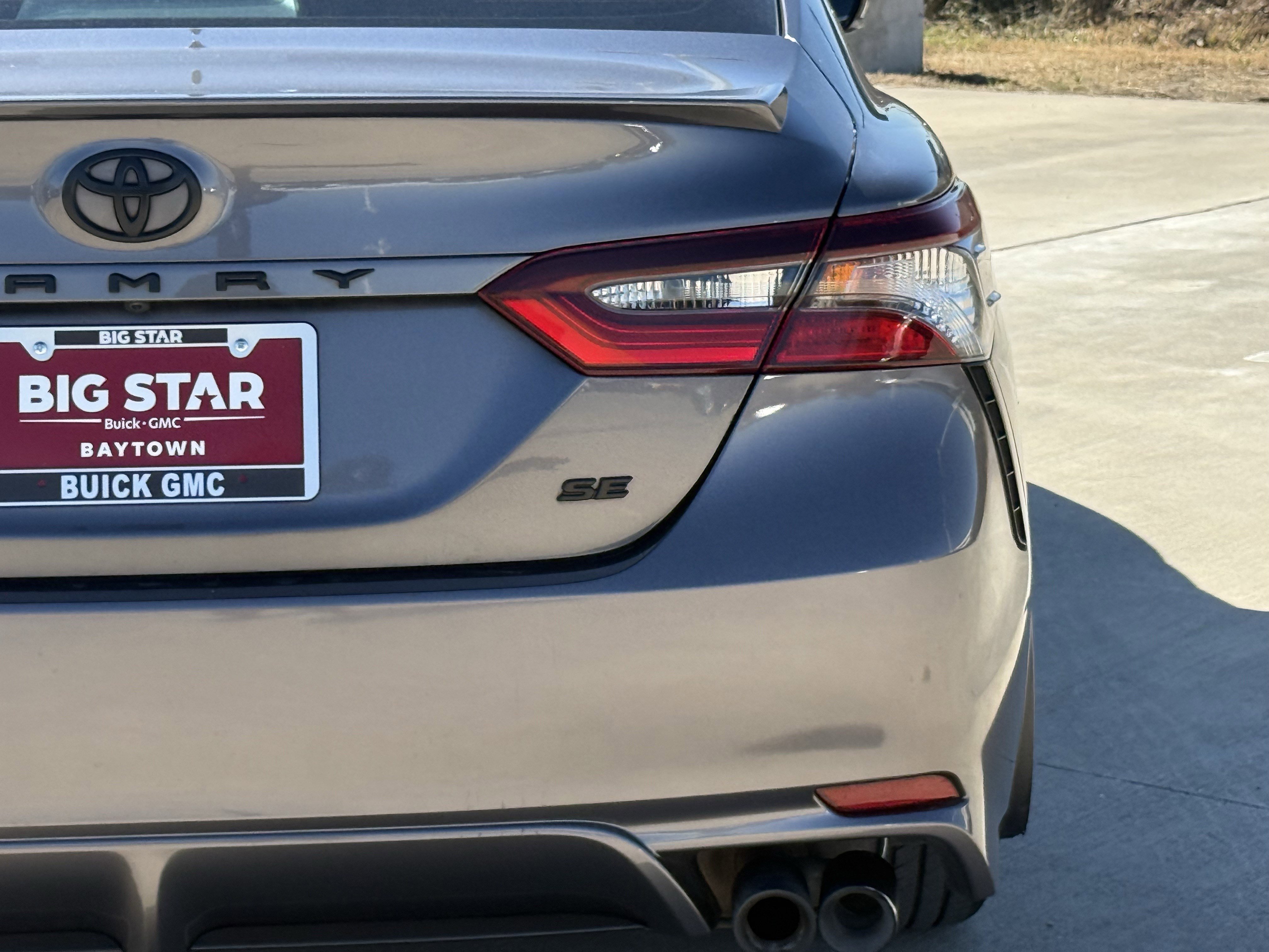 Used 2024 Toyota Camry SE image 7