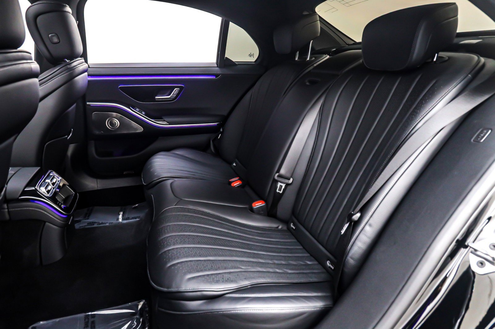 Certified 2023 Mercedes-Benz S 500 S 500 4MATIC Sedan image 10