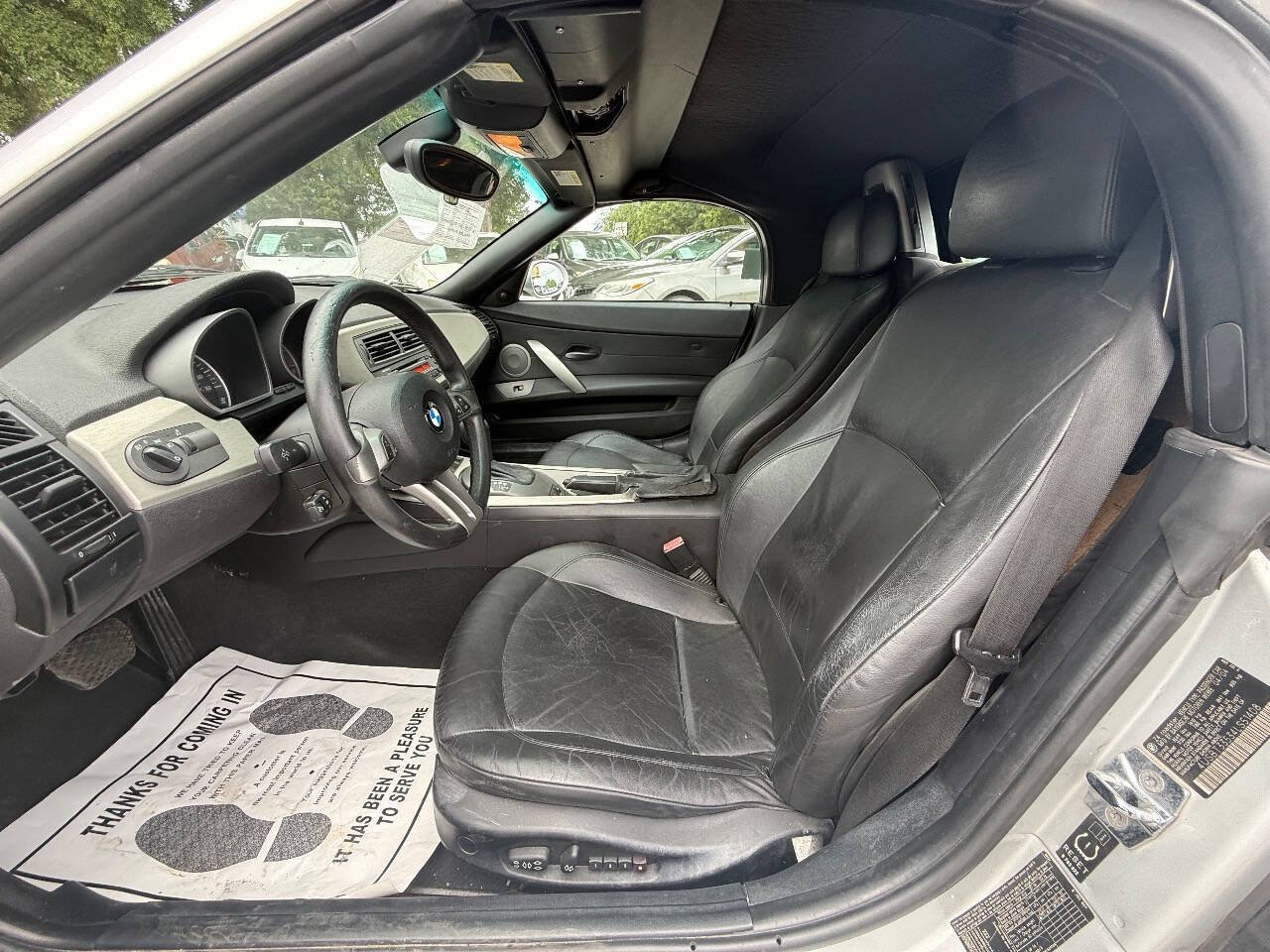 Used 2004 BMW Z4 2.5i RWD image 11