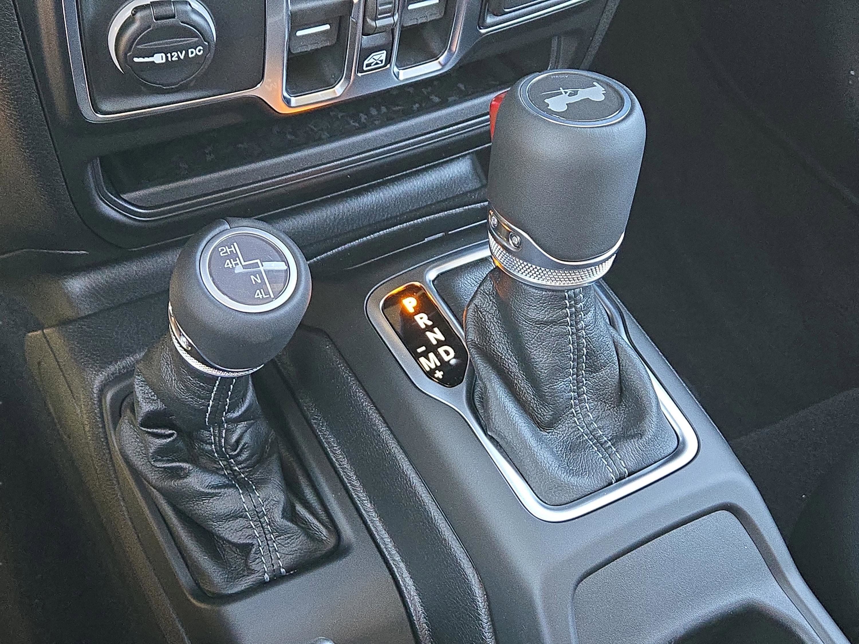 New 2026 Jeep Wrangler Unlimited Sahara AWD/4WD image 29