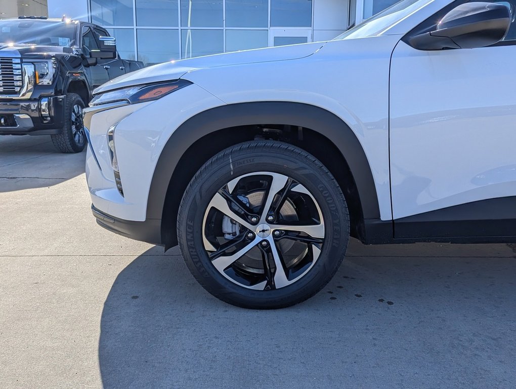 New 2026 Chevrolet Trax RS w/ Driver Confidence Package image 10