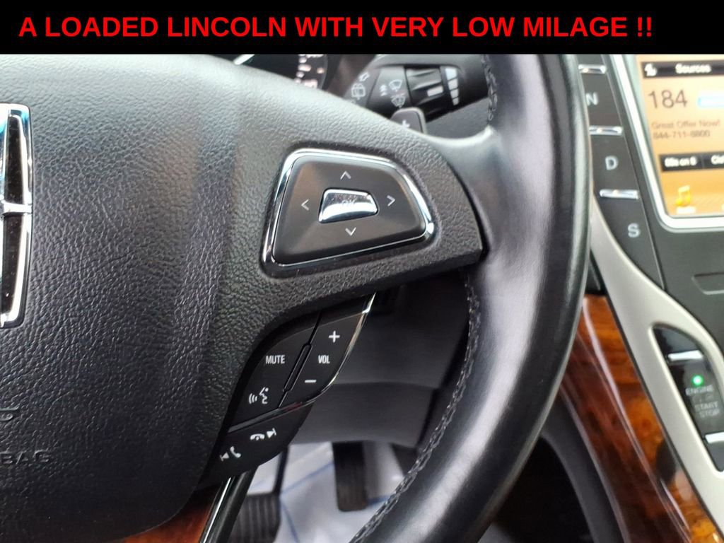 Used 2017 Lincoln MKX Reserve w/ Lincoln MKX Climate Package image 18