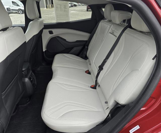 Used 2023 Ford Mustang Mach-E Premium image 4