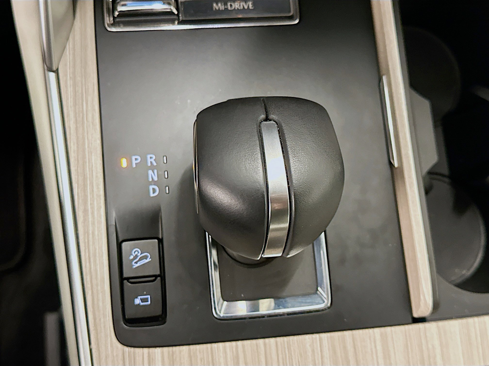 Used 2024 MAZDA CX-90 3.3 Turbo w/ Premium Plus Pkg image 25