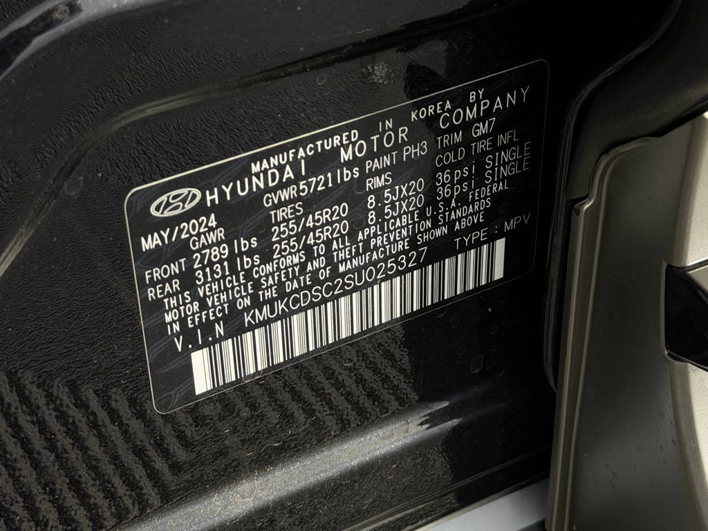 Used 2025 Genesis GV60 Advanced image 38