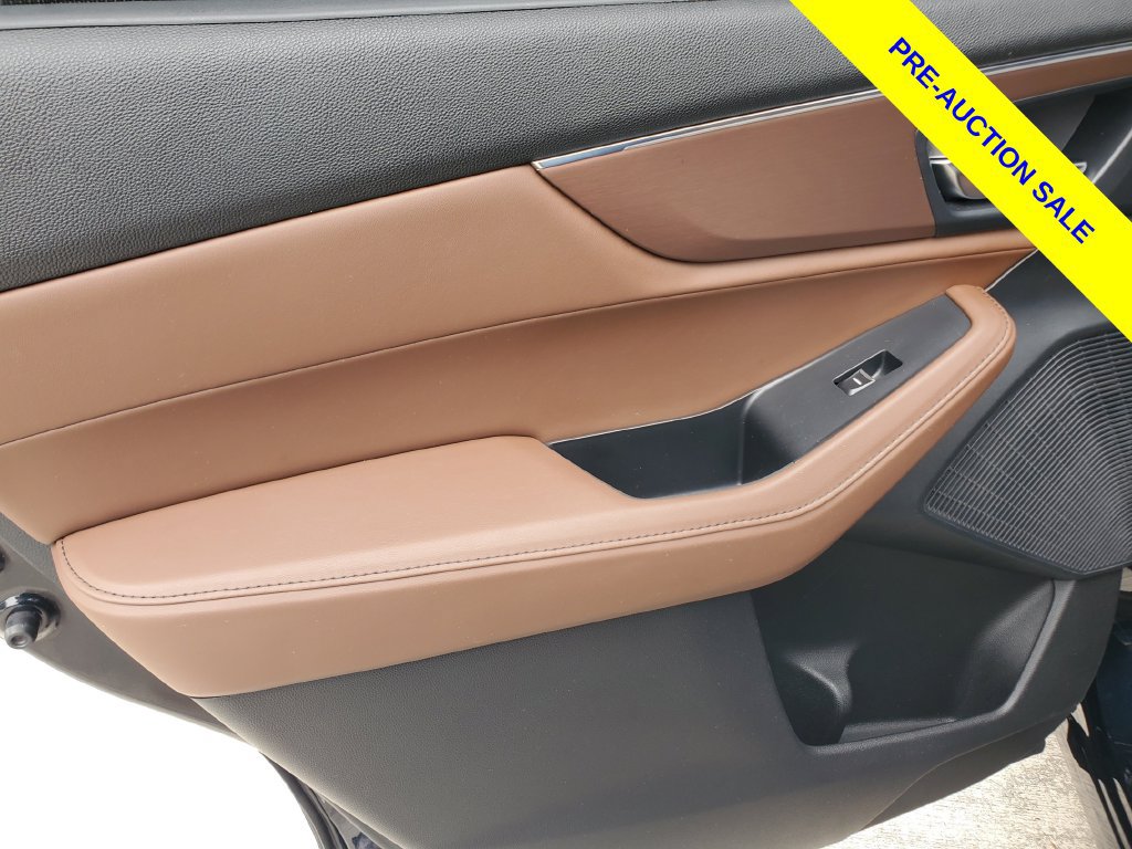 Used 2024 Acura MDX w/ Technology Package FWD image 15