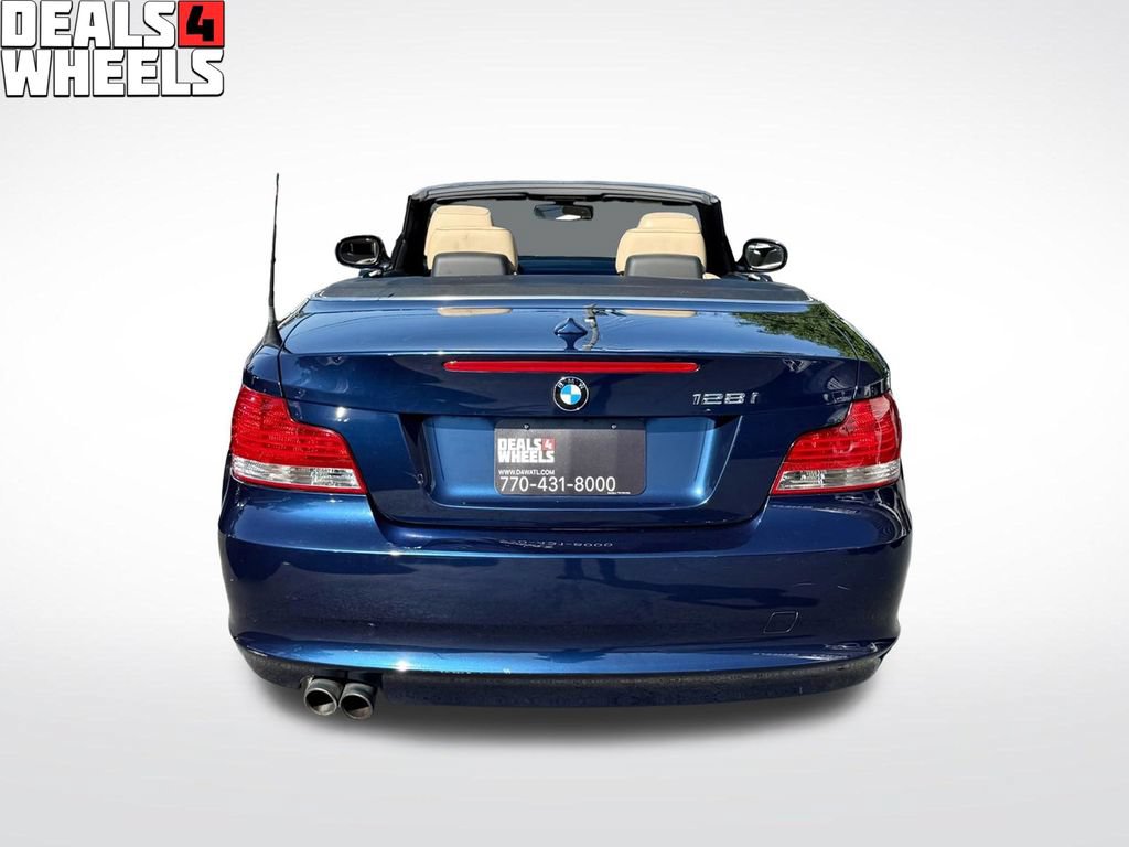 Used 2011 BMW 128i Convertible RWD image 6