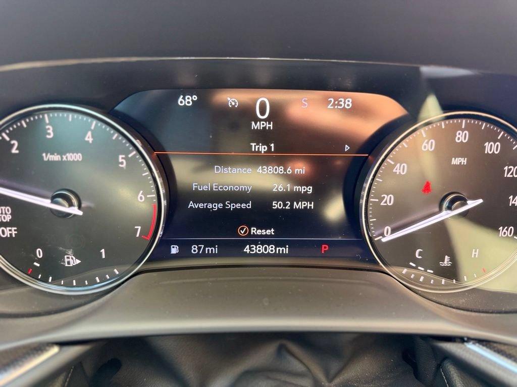 Used 2023 Buick Envision Essence w/ Sport Touring Package FWD image 12