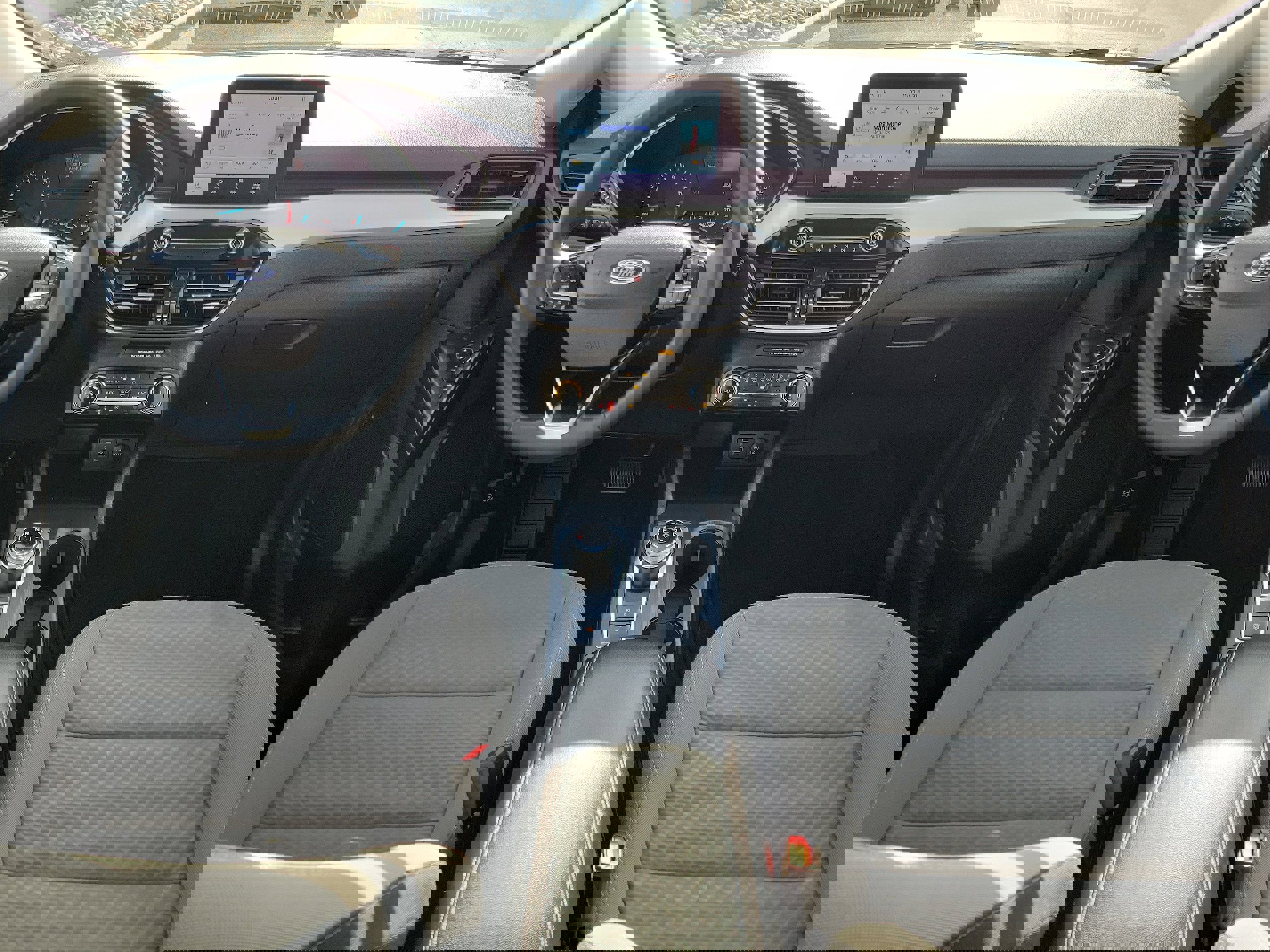 Certified 2022 Ford Escape SE w/ Cold Weather Package AWD/4WD image 12