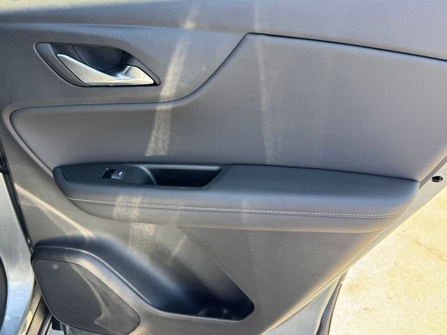 Certified 2025 Chevrolet Blazer LT FWD image 10