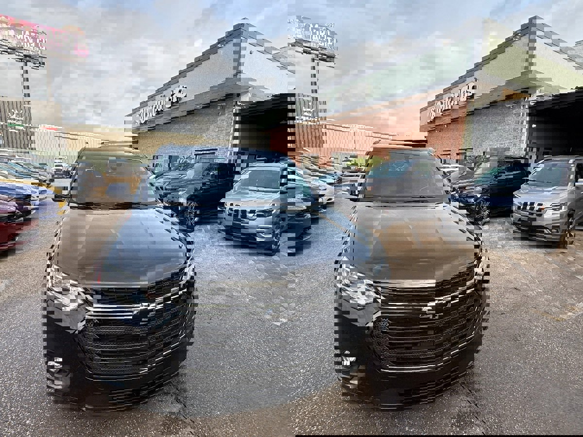 Used 2019 Chevrolet Traverse Premier w/ Redline Edition image 9