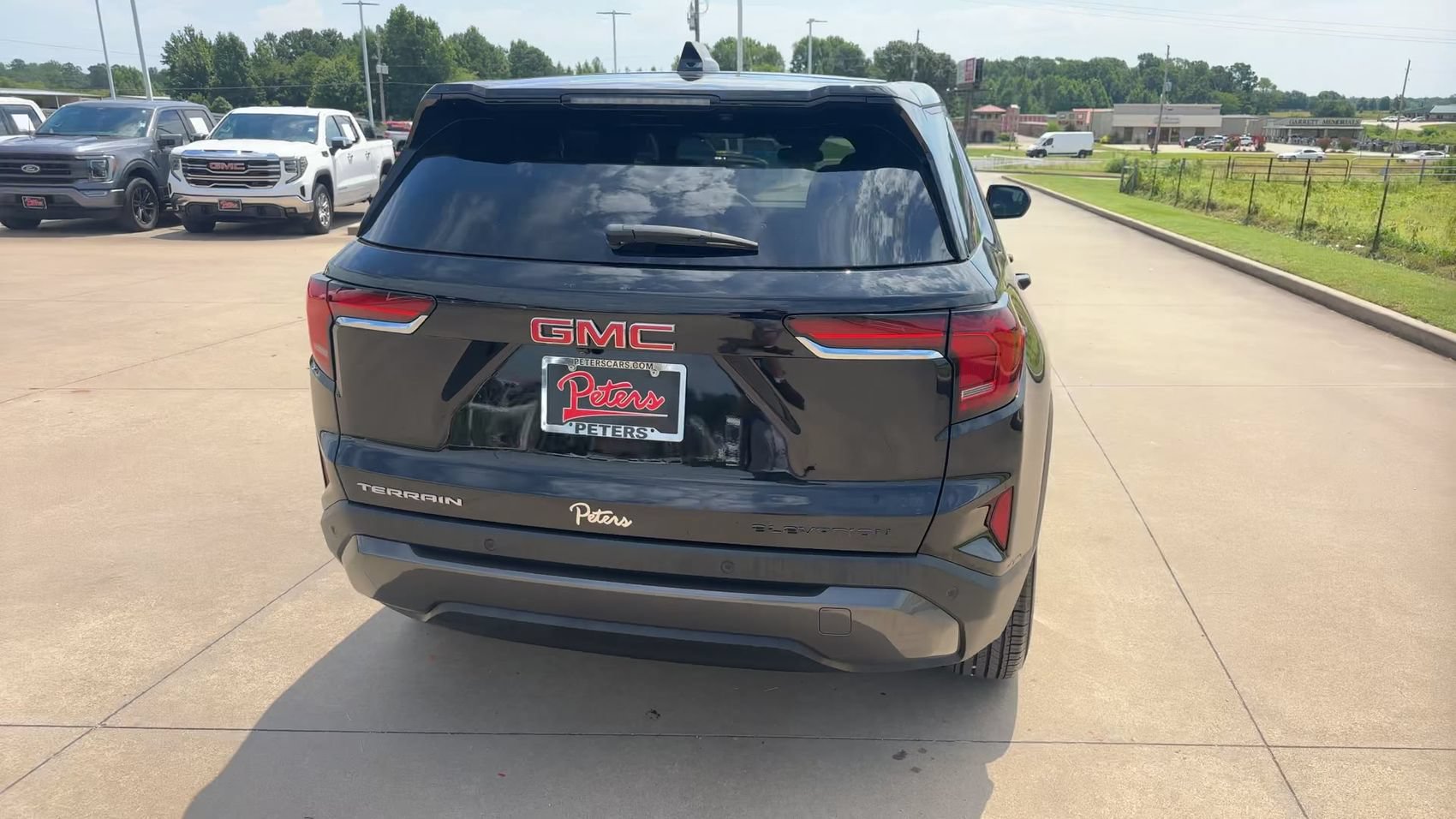 Used 2026 GMC Terrain Elevation FWD image 8