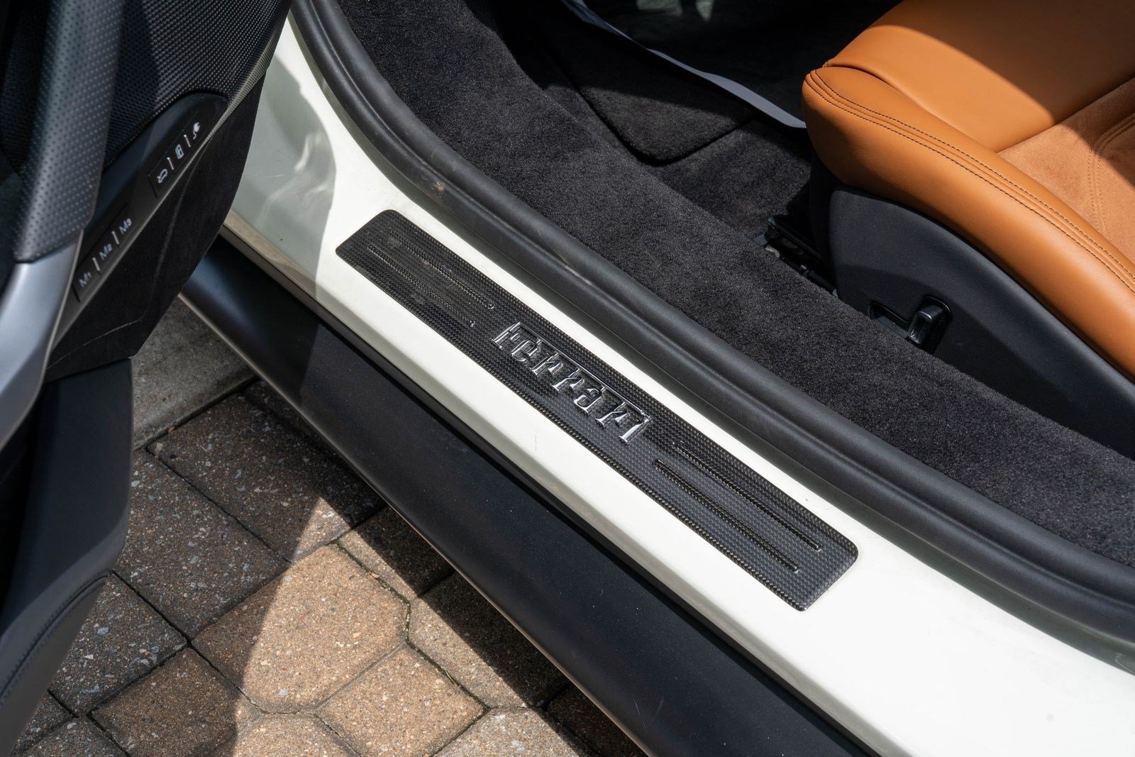 Used 2024 Ferrari 296 GTB RWD image 30