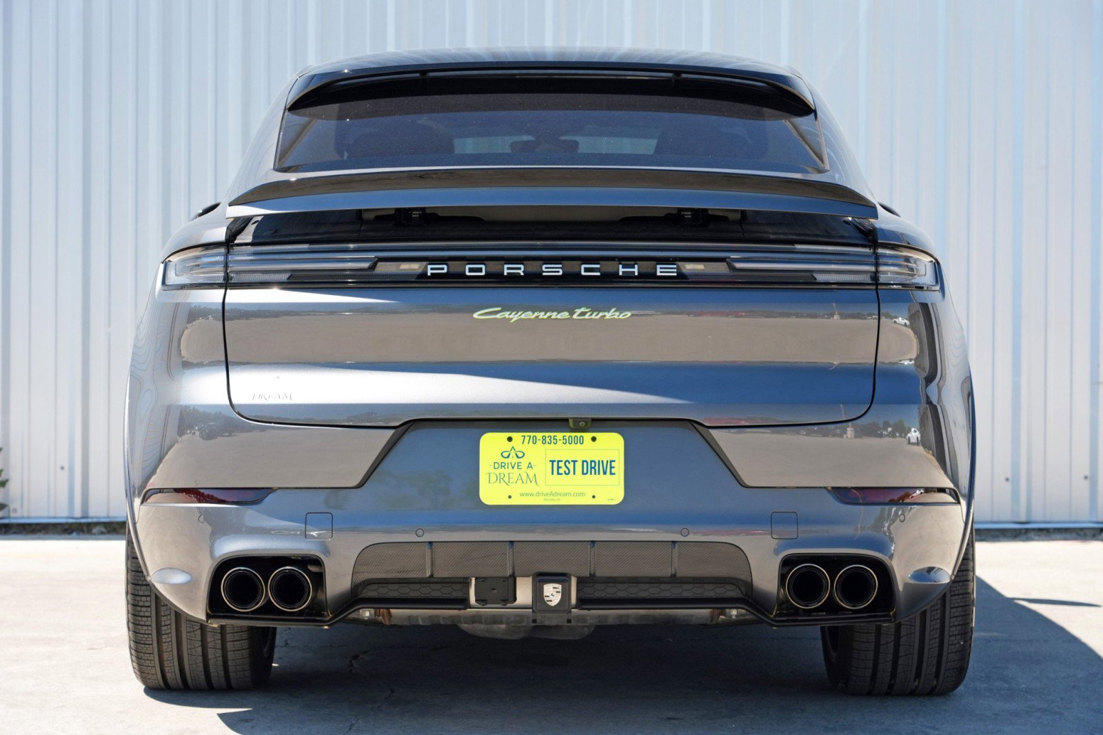 Used 2024 Porsche Cayenne Turbo AWD/4WD image 11