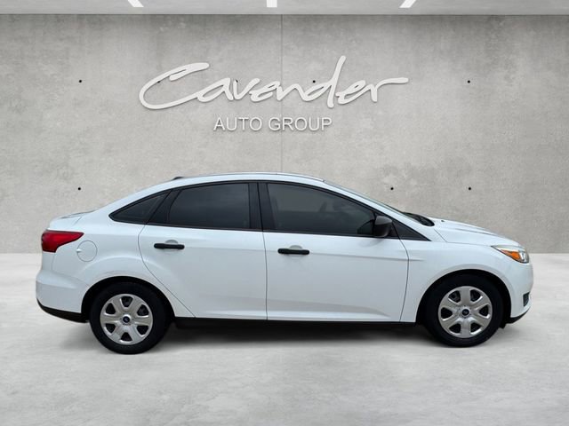 Used 2017 Ford Focus S image 17
