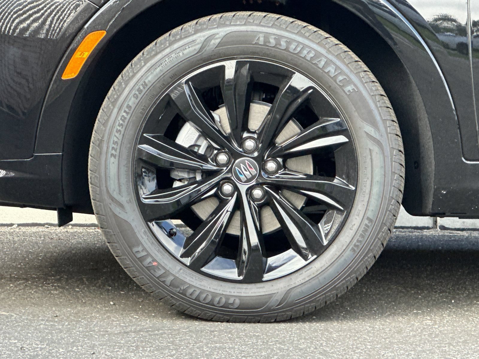 New 2026 Buick Envista Sport Touring w/ Convenience I Package FWD image 25