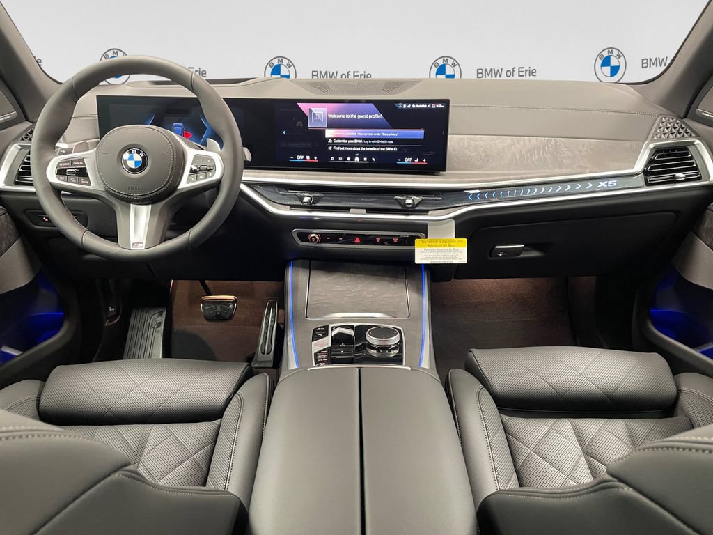 New 2026 BMW X5 xDrive40i w/ M Sport Package AWD/4WD image 8