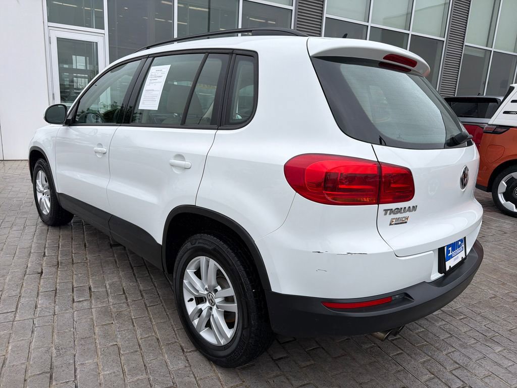 Used 2016 Volkswagen Tiguan S AWD/4WD image 3