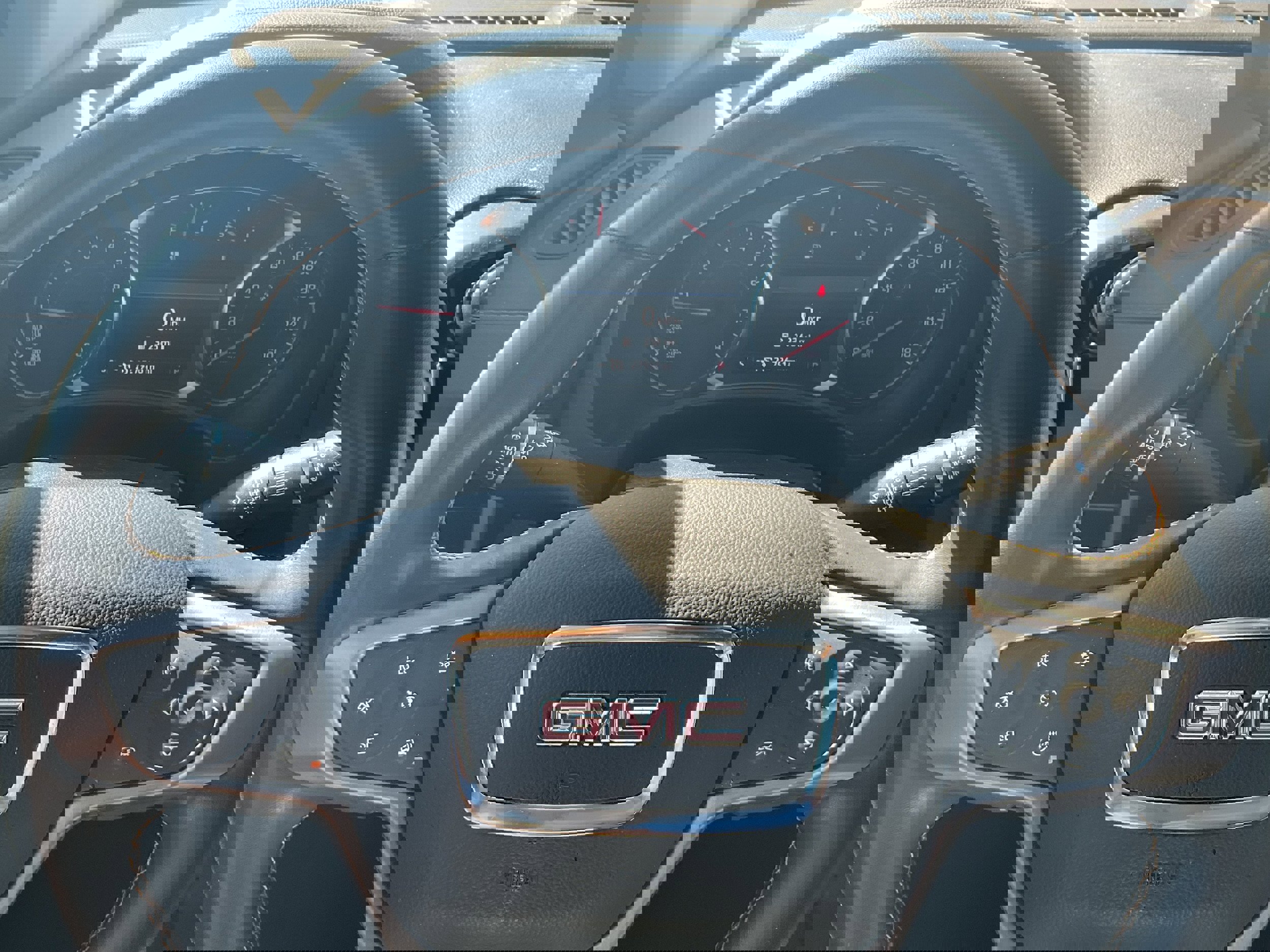 Used 2024 GMC Terrain AT4 w/ Tech Package image 7