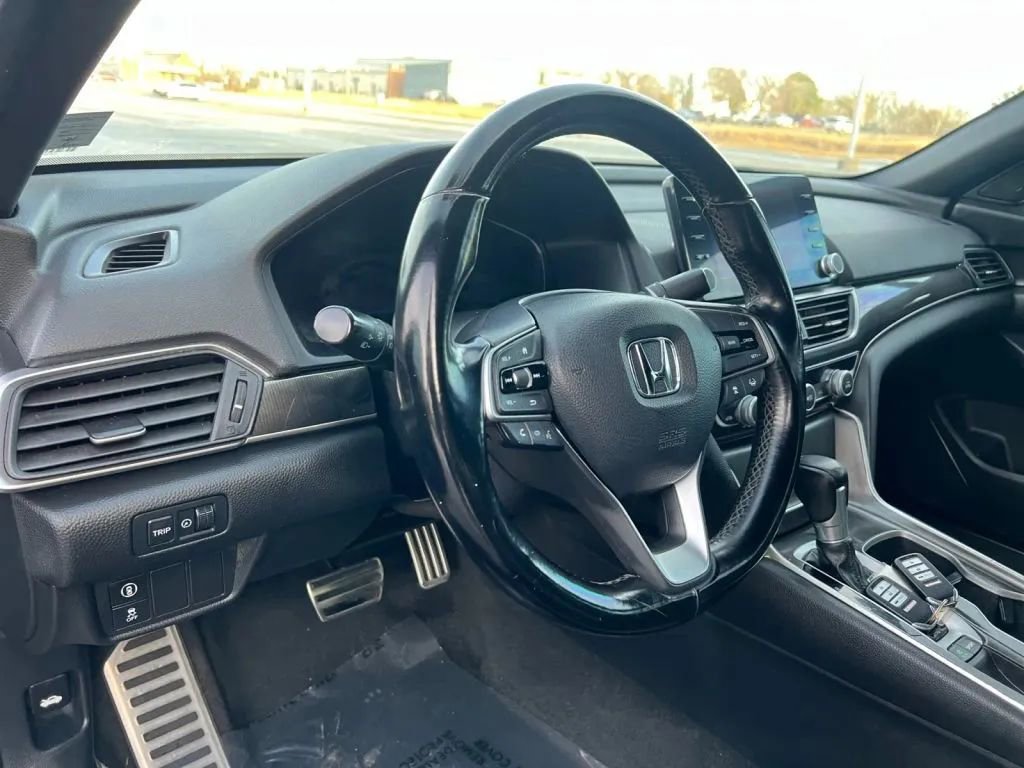 Used 2020 Honda Accord Sport image 21