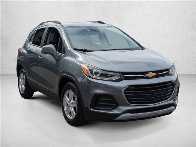 Used 2019 Chevrolet Trax LT w/ LT Convenience Package image 3