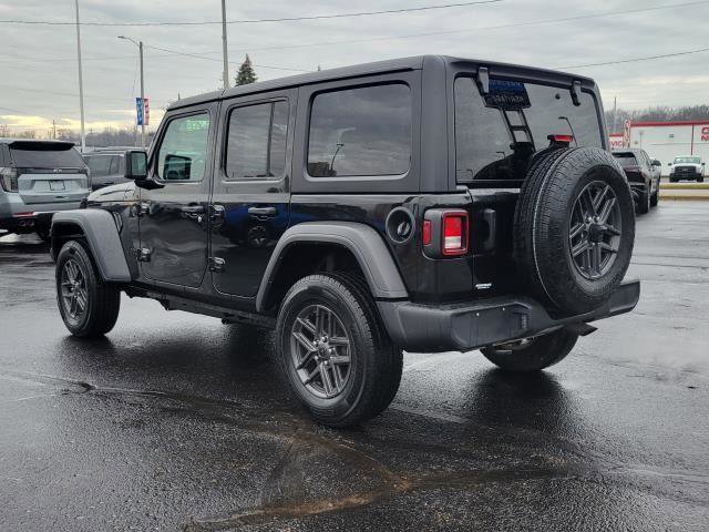 Used 2024 Jeep Wrangler Sport S image 3