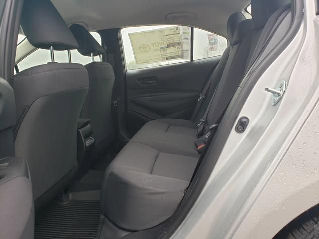 Used 2026 Toyota Corolla LE FWD image 12