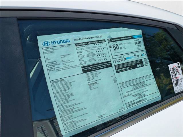 New 2025 Hyundai Elantra Limited FWD image 24