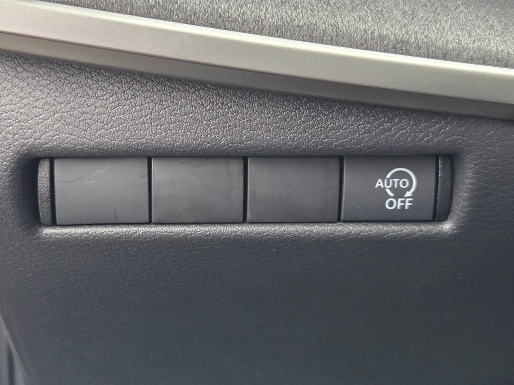 New 2026 Nissan Kicks S image 24