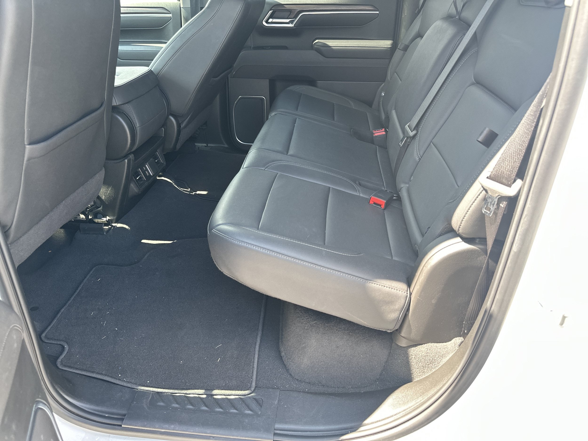 Used 2025 GMC Sierra 1500 SLT RWD image 51