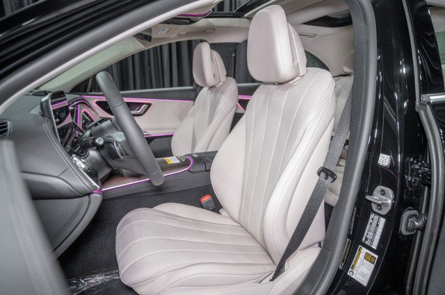 New 2025 Mercedes-Benz E 350 Sedan image 12