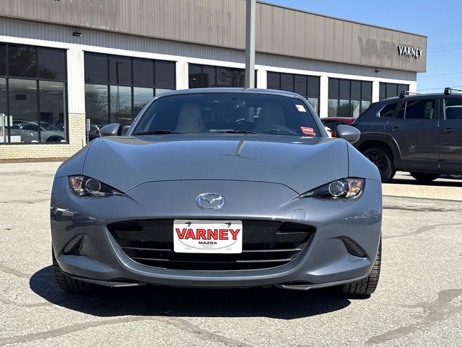Used 2021 MAZDA MX-5 Miata RF Grand Touring image 2