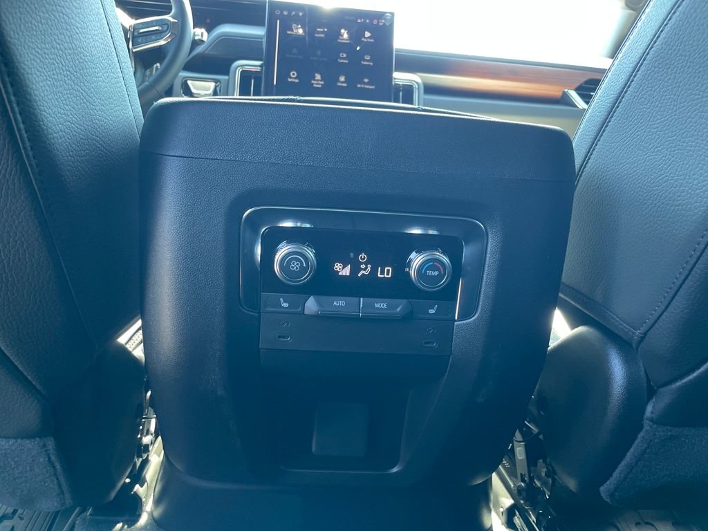 New 2026 GMC Yukon Denali w/ Sun & Power Step Package image 26