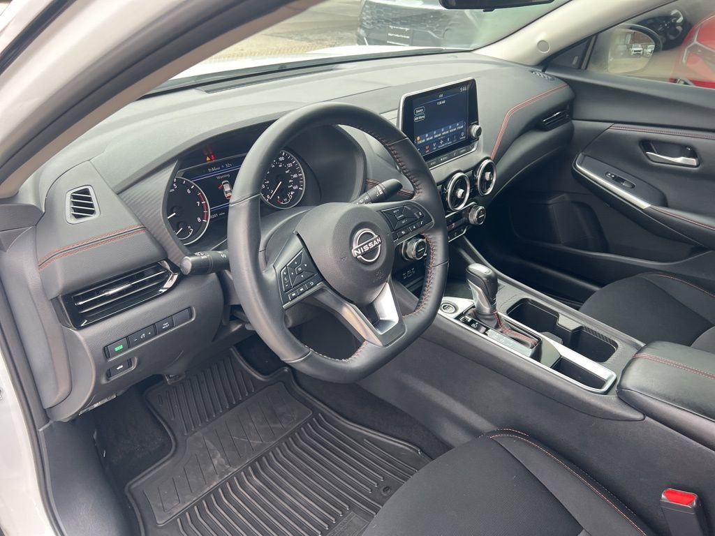Certified 2024 Nissan Sentra SR FWD image 6