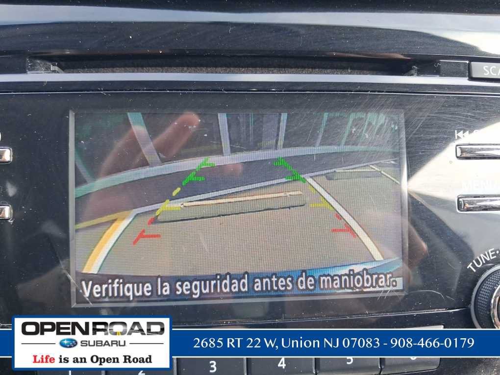 Used 2017 Nissan Rogue S w/ Appearance Package AWD/4WD image 24