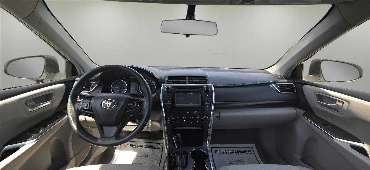 Used 2016 Toyota Camry LE FWD image 13