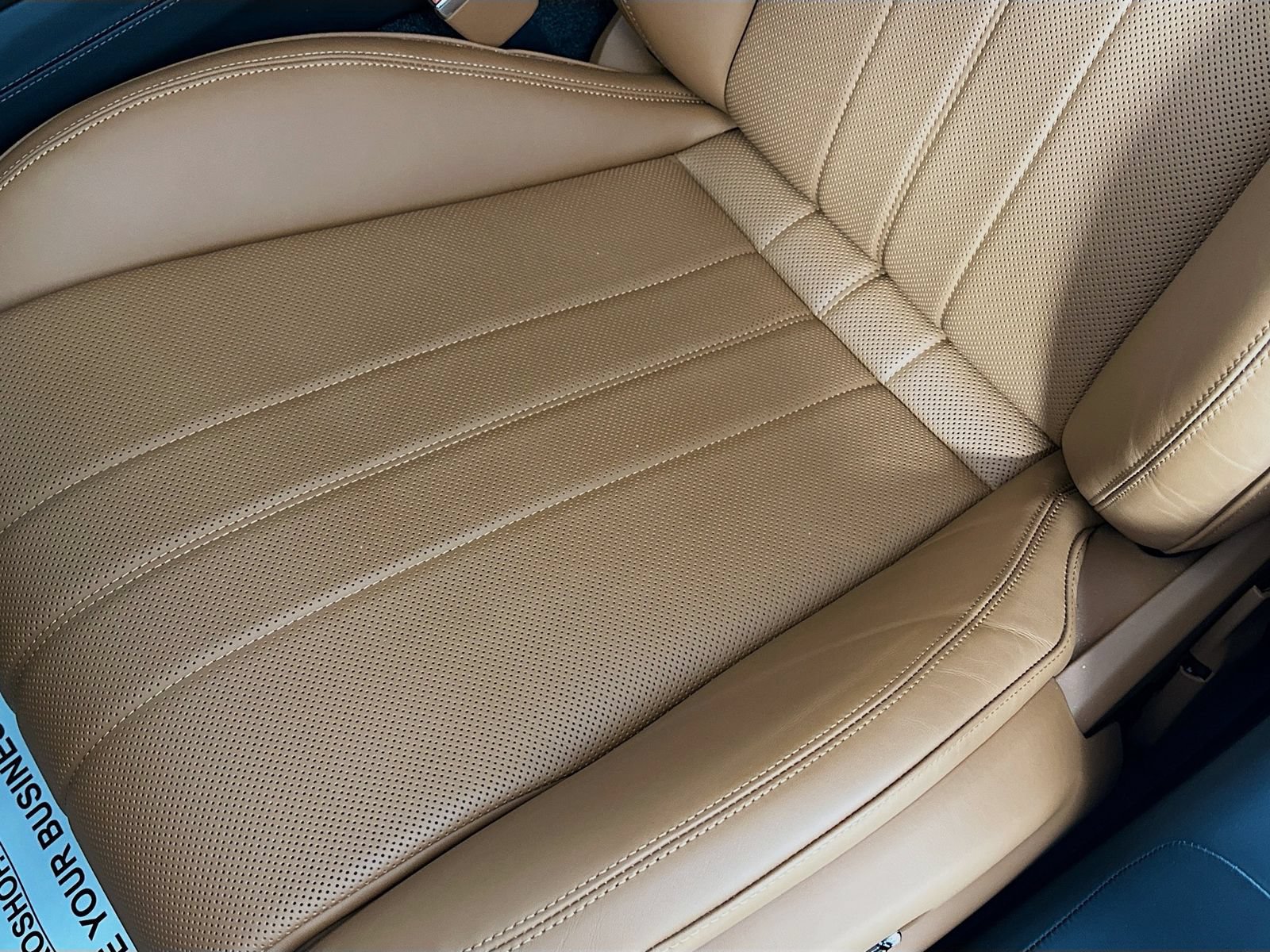 Used 2022 Bentley Flying Spur V8 AWD/4WD image 25