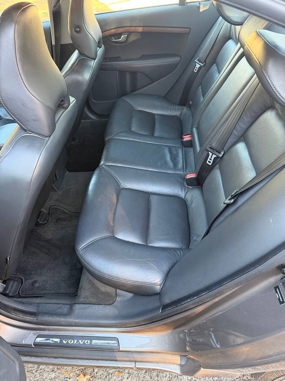 Used 2011 Volvo S80 3.2 w/ Climate Pkg FWD image 28