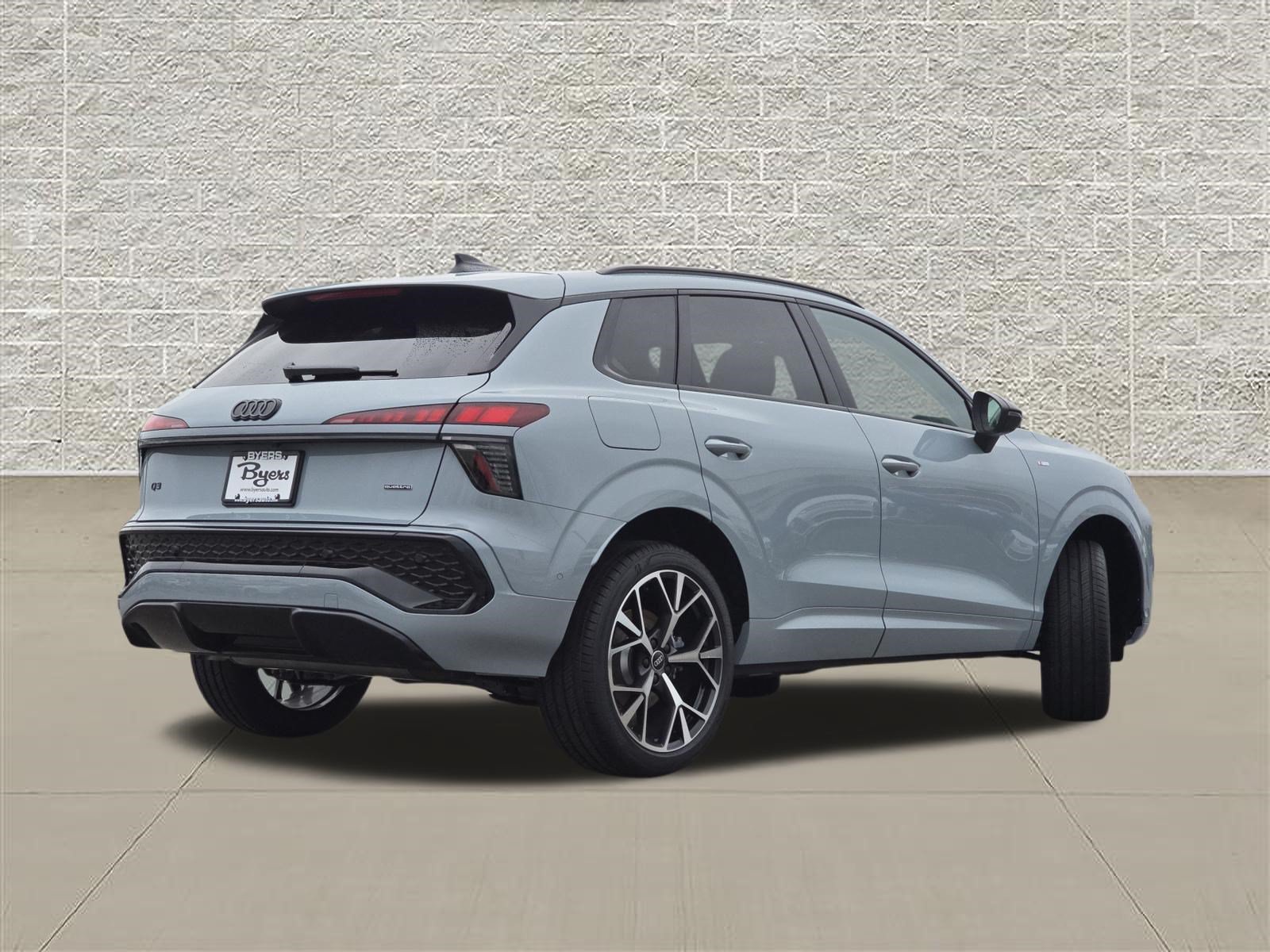 New 2026 Audi Q3 quattro 2.0T AWD/4WD image 7