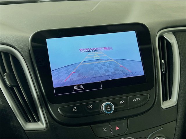 Used 2024 Chevrolet Malibu LT image 18