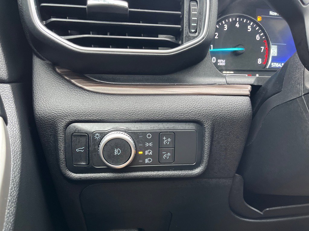 Used 2022 Ford Explorer Limited image 29