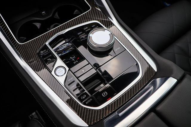 New 2027 BMW X6 M60i AWD/4WD image 17