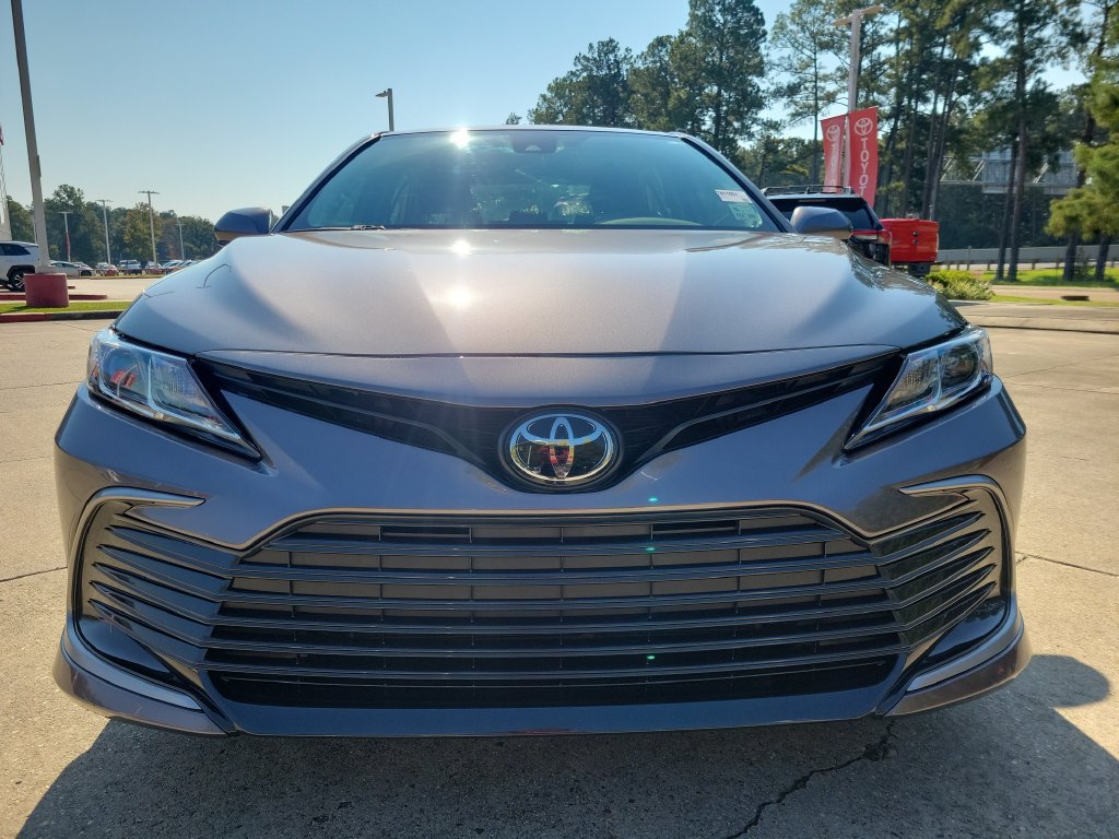 Certified 2024 Toyota Camry LE FWD image 4