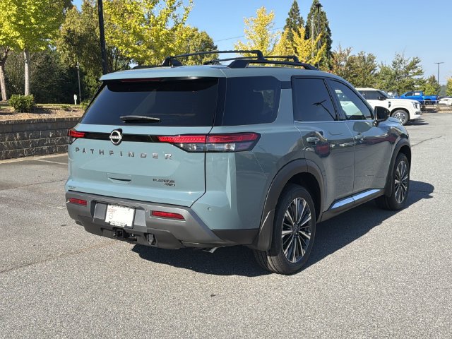 New 2026 Nissan Pathfinder Platinum AWD/4WD image 3