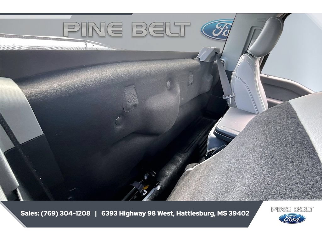 New 2025 Ford F250 XL w/ XL Chrome Package RWD image 21