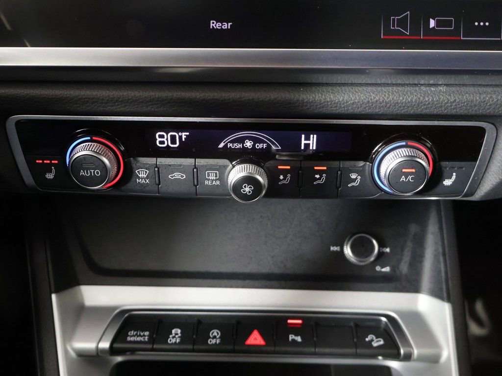 Used 2025 Audi Q3 2.0T Premium image 46