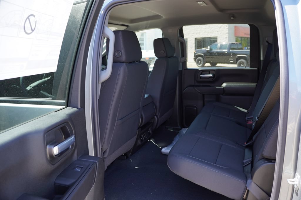 New 2026 Chevrolet Silverado 2500 Custom w/ Custom Value Package AWD/4WD image 11