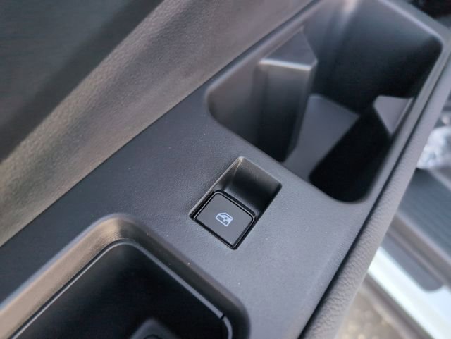 New 2025 Nissan Pathfinder SV w/ Black Appearance Package image 12