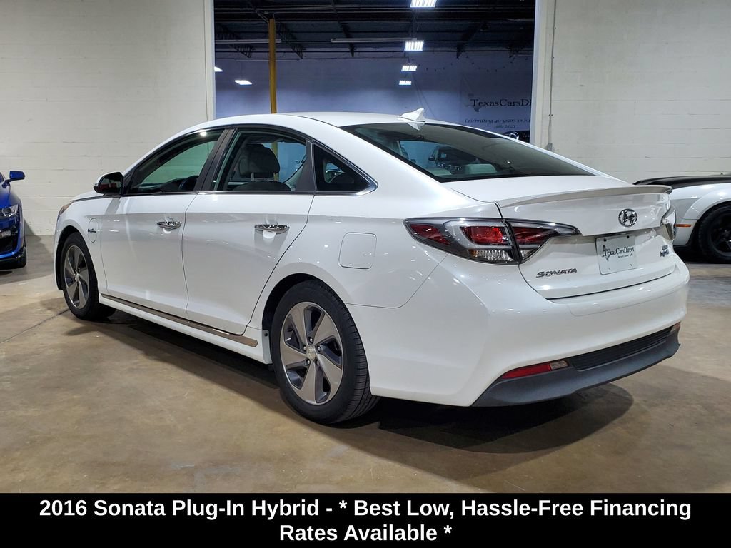 Used 2016 Hyundai Sonata Plug-In Hybrid FWD image 12