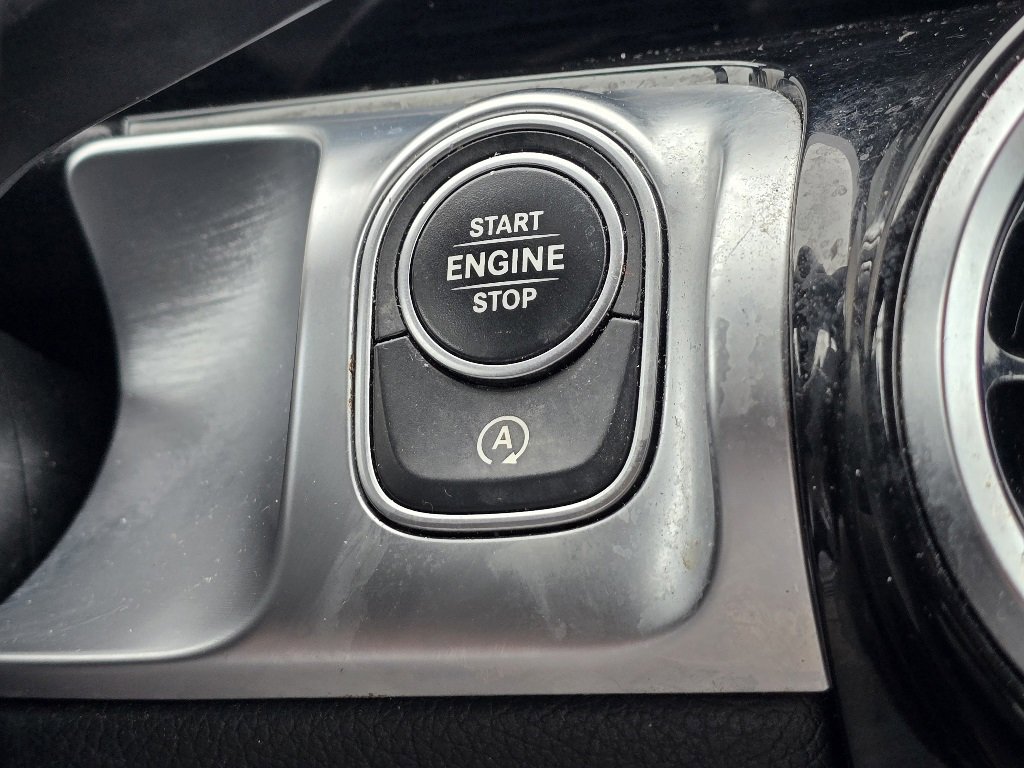 Used 2021 Mercedes-Benz GLB 250 image 17